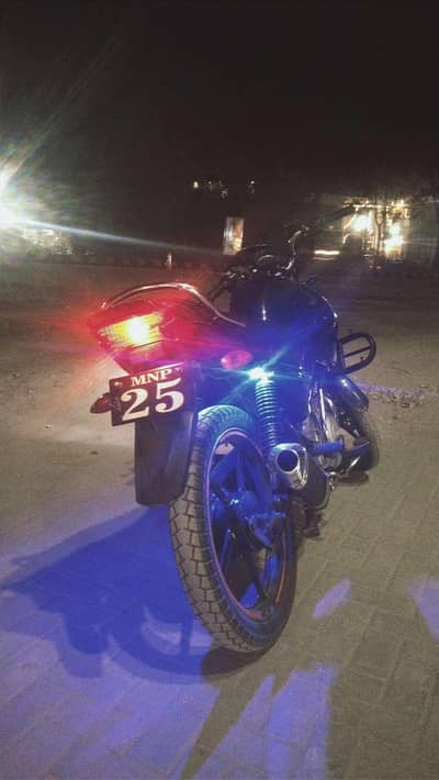 YAMAHA 125 (2015)