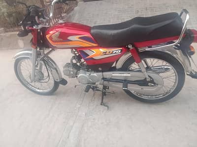 Honda CD 70 Model 2024