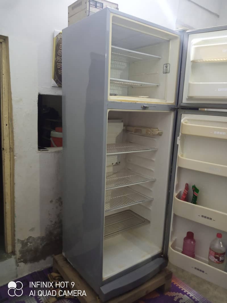 refrigerator 1