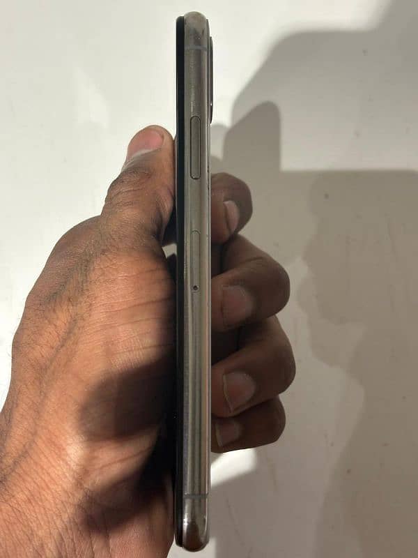 iphone x 3