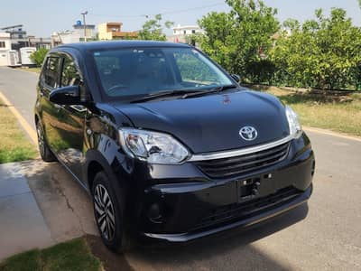 Toyota Passo XL Black