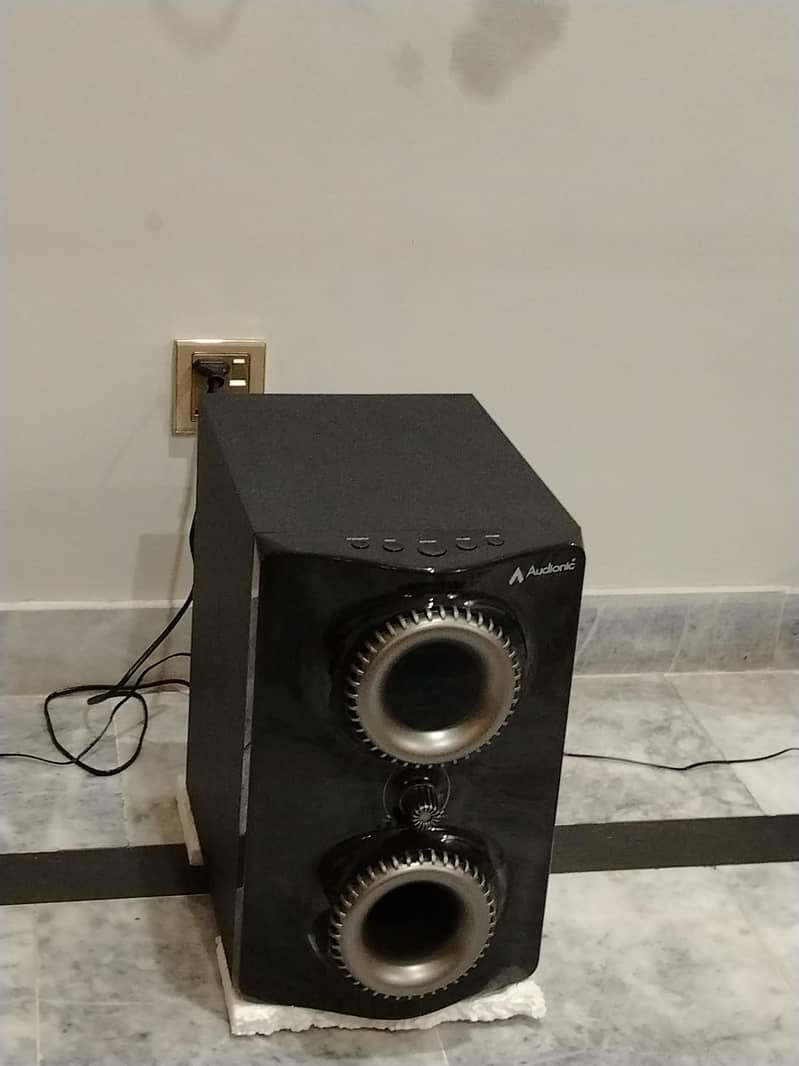 Rainbow R35 audionic 1