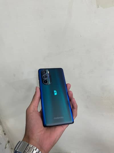 Motorola edge 30 pro 12/256