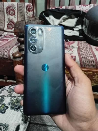 Motorola edge 30 pro 12/256 8 Gen 1