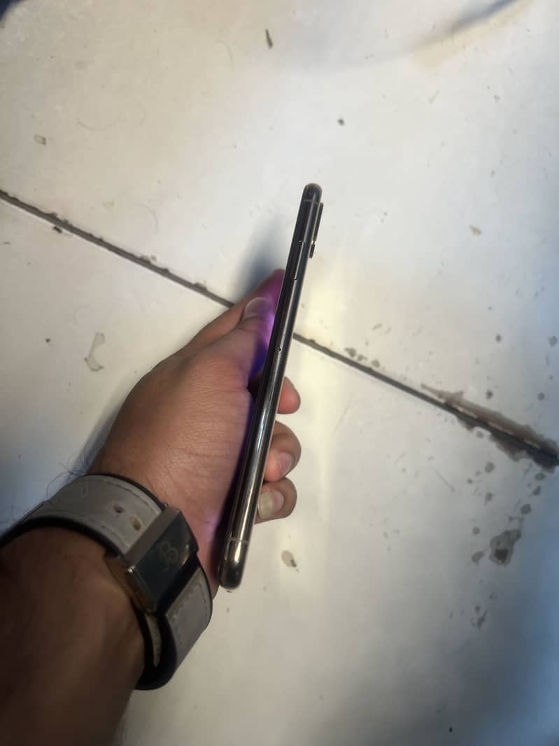 iPhone X max 1