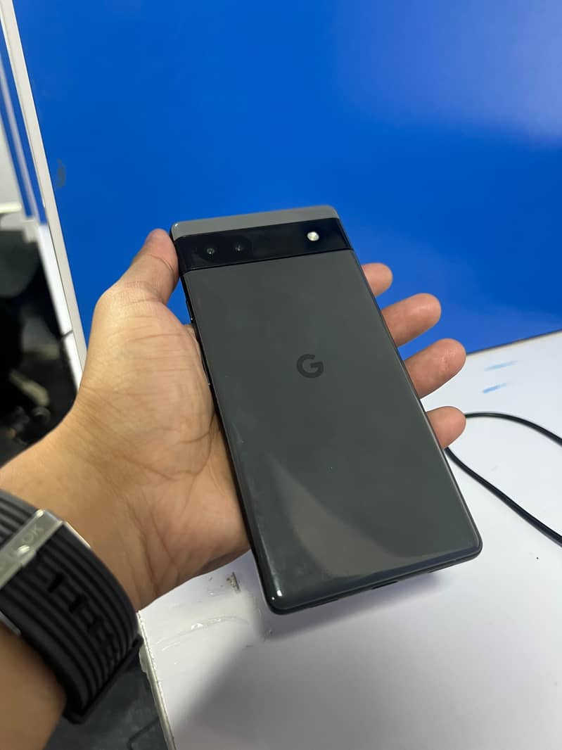 Google Pixel 6a 4