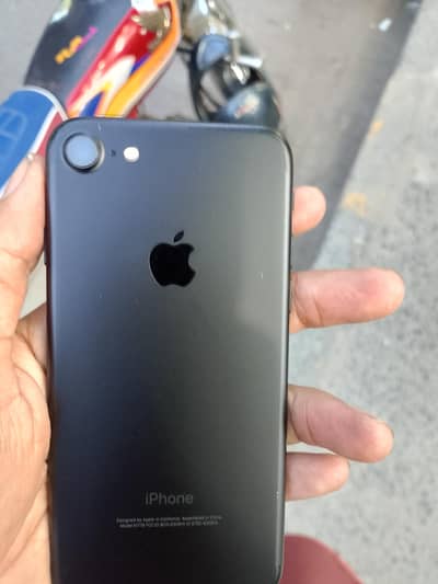 IPHONE 7