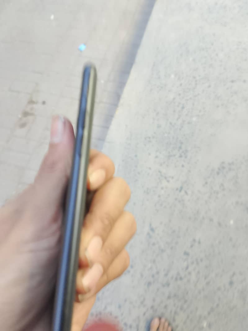 IPHONE 7 3