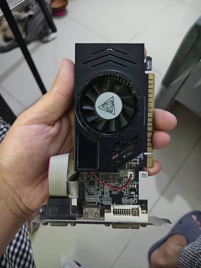 NVIDEA GT 730 (4GB)