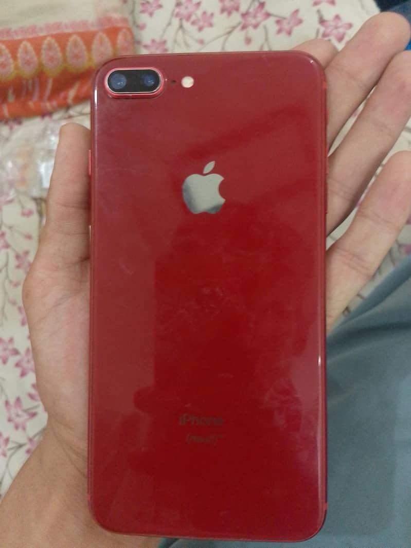Apple iPhone 8 Plus 1
