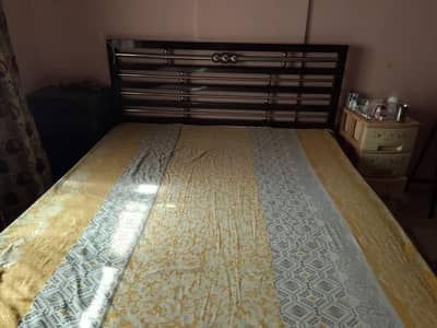 IRON BED 6.5*6