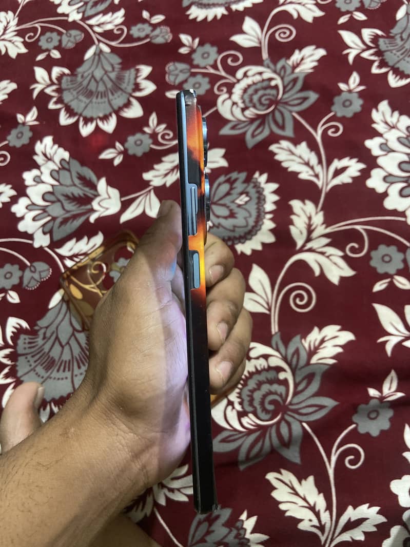 Mobile 3