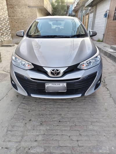 Toyota Yaris Ative 1.5 Full Option