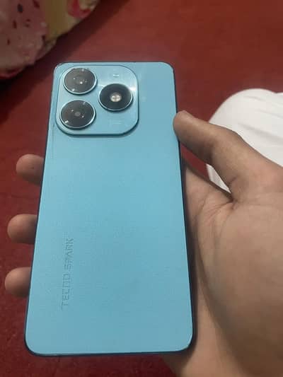 Tecno spark 20c