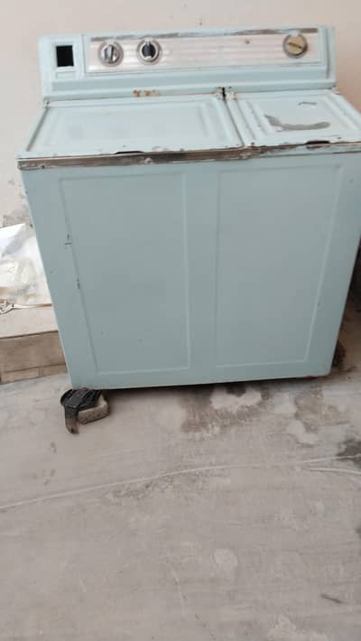 dryer and washing machine