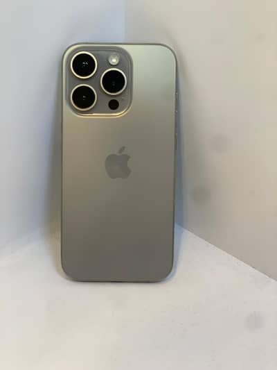 I phone 15 pro pta approved 256Gb