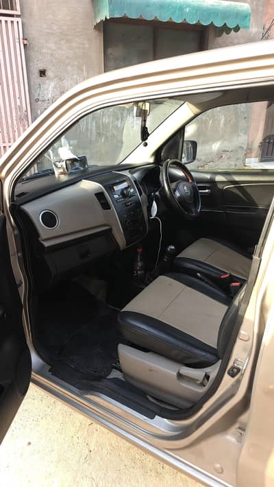 Suzuki Wagan R SAND BEIAGE Colour