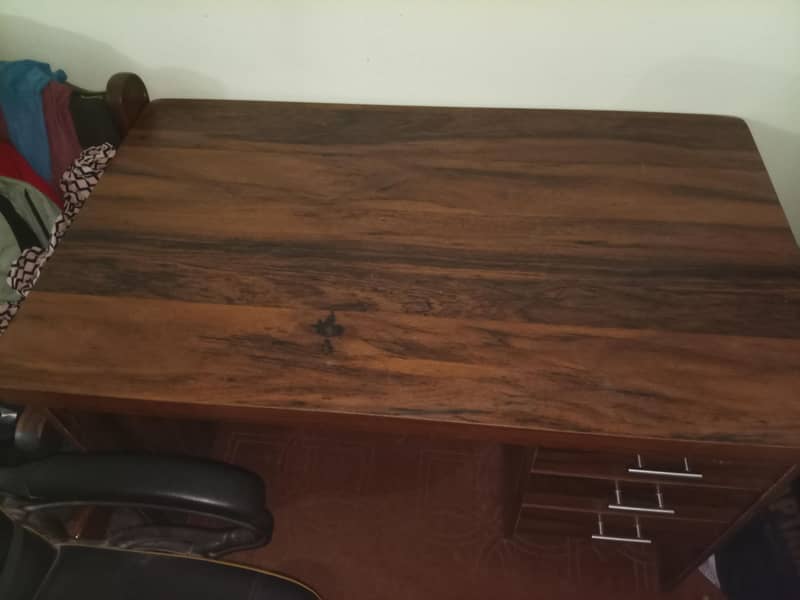 computer table 5