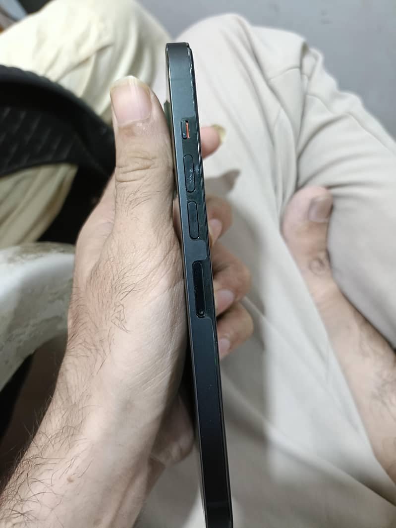 iphone 13pro max 1