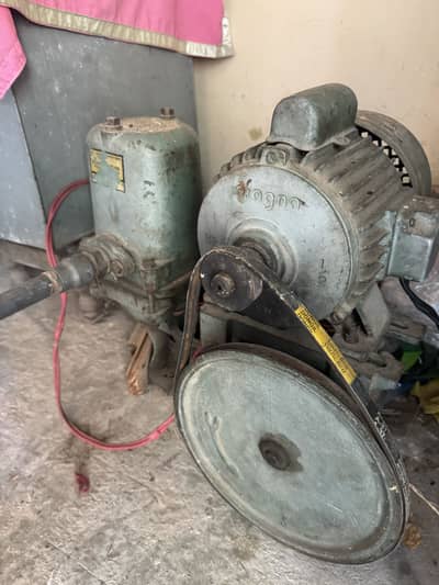 Water Pump used but working like brand new