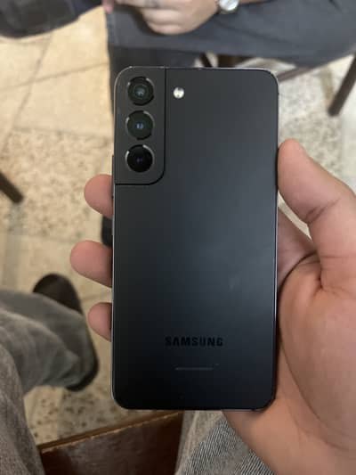 Samsung s22