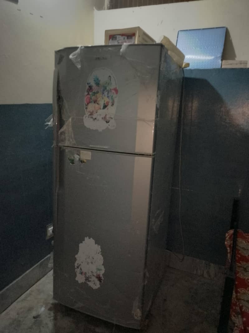 Hitachi Big Size Refrigerator – Inverter Double Door Fridge 1