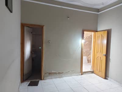240yrds Wide Road 1st Floor With Roof For Silent Commercial Rent