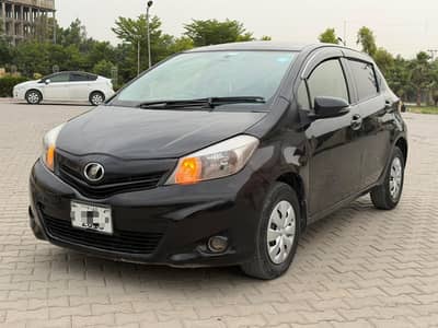 Toyota vitz 2014  urgent sale