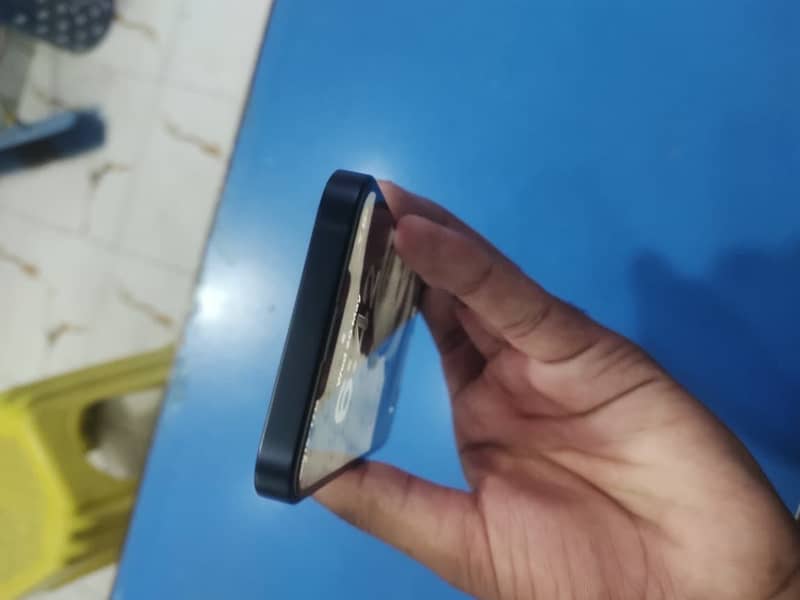 Iphone 16 10