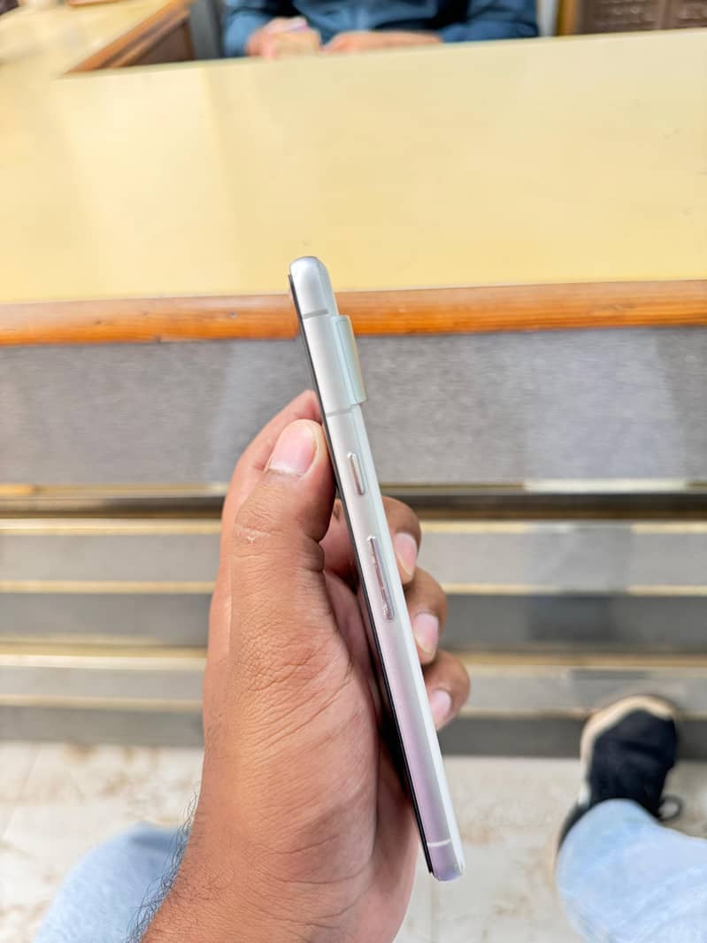 Google Pixel 7. 3