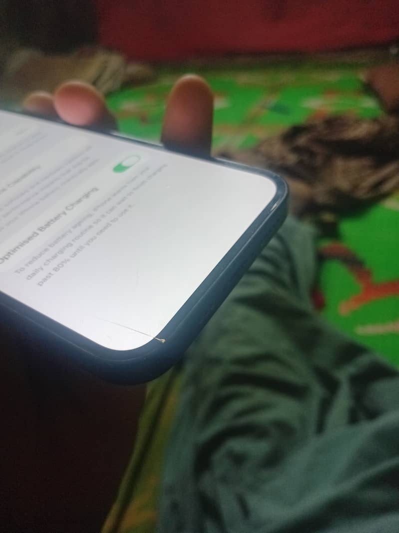 Apple iPhone 13 7