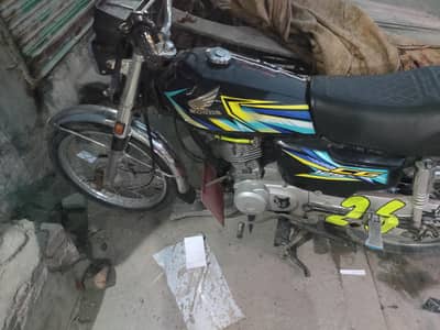 ingen  body 100 back tyer new Tanki tapy original 2013 model k 95000