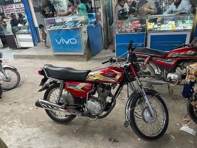Honda CG 125 model 2025