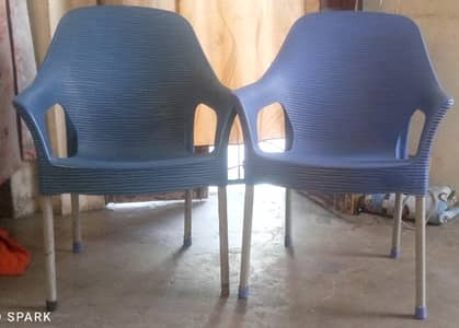 Chairs plastic for sale 03004340693