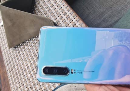 Huawei P30 under display finger print out class mobile