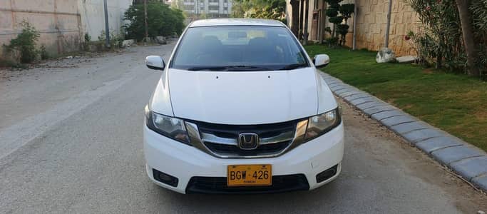 Honda city aspire 1.5 model 2017 original white color mint condition
