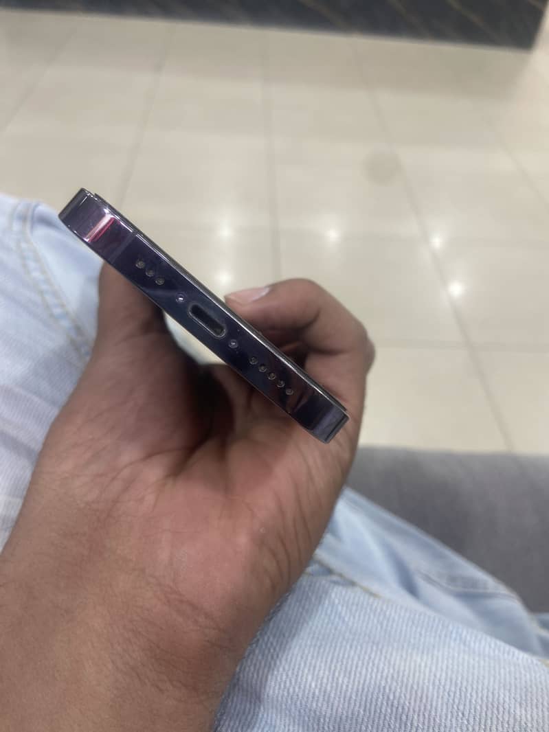 Iphone 14 pro 4