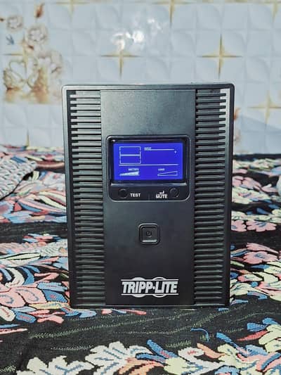 Triplite 1500va/1000watt short back up ups for sale in very good price