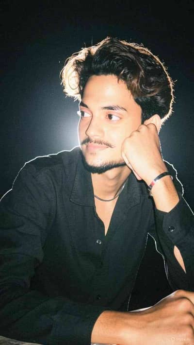 maroof abbasi