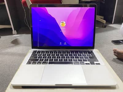 Macbook M1 Pro inch 8/256 With Box