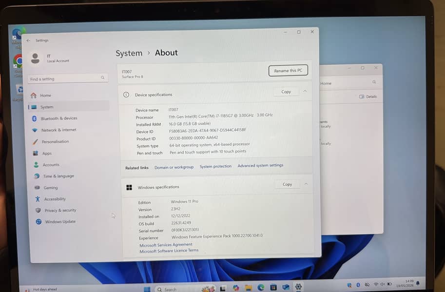 Microsoft Surface Pro 8 i7 11th Gen | 16GB 256GB | Graphite 4