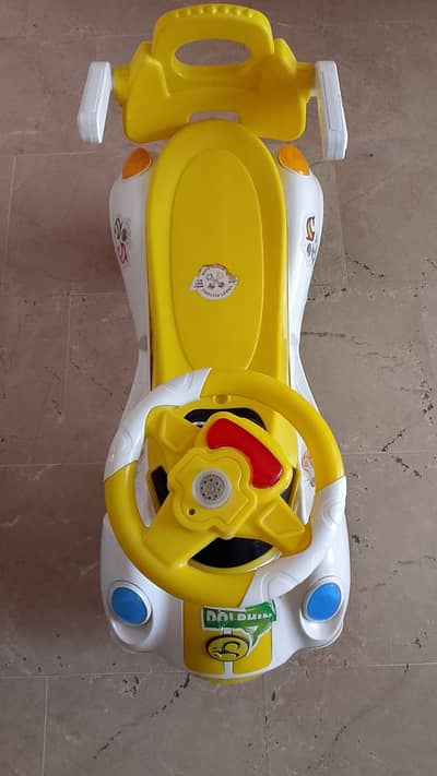 Kid car urgent sale good condition 03453183716