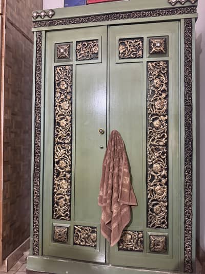 Dressing and wardrobe