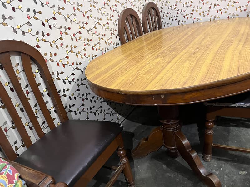 Dining Table 0