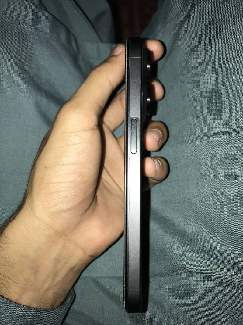 Iphone 15 pro 1