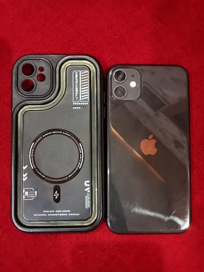 Iphone 11 in 9.5/10 mint condition.