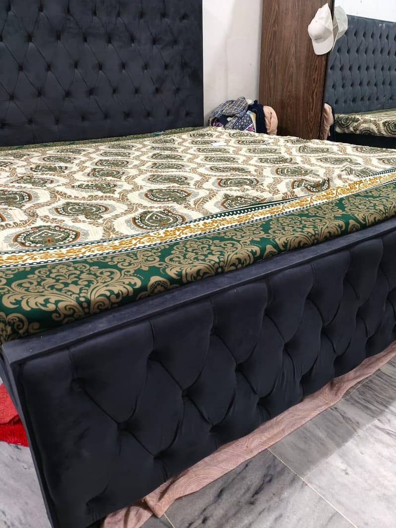 King size bed set 1