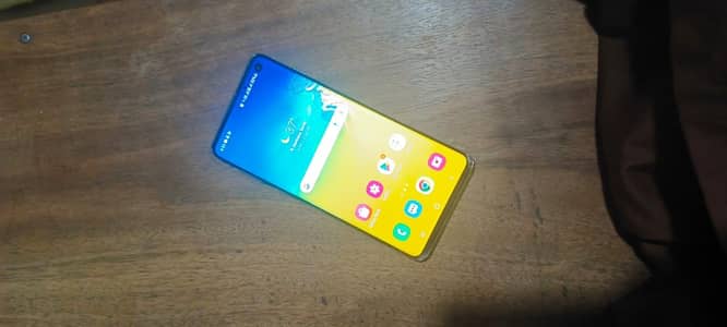 Samsung Galaxy S10 SM-G973F/DS PTA Approved 8GB 128GB Lush Pubg Beast