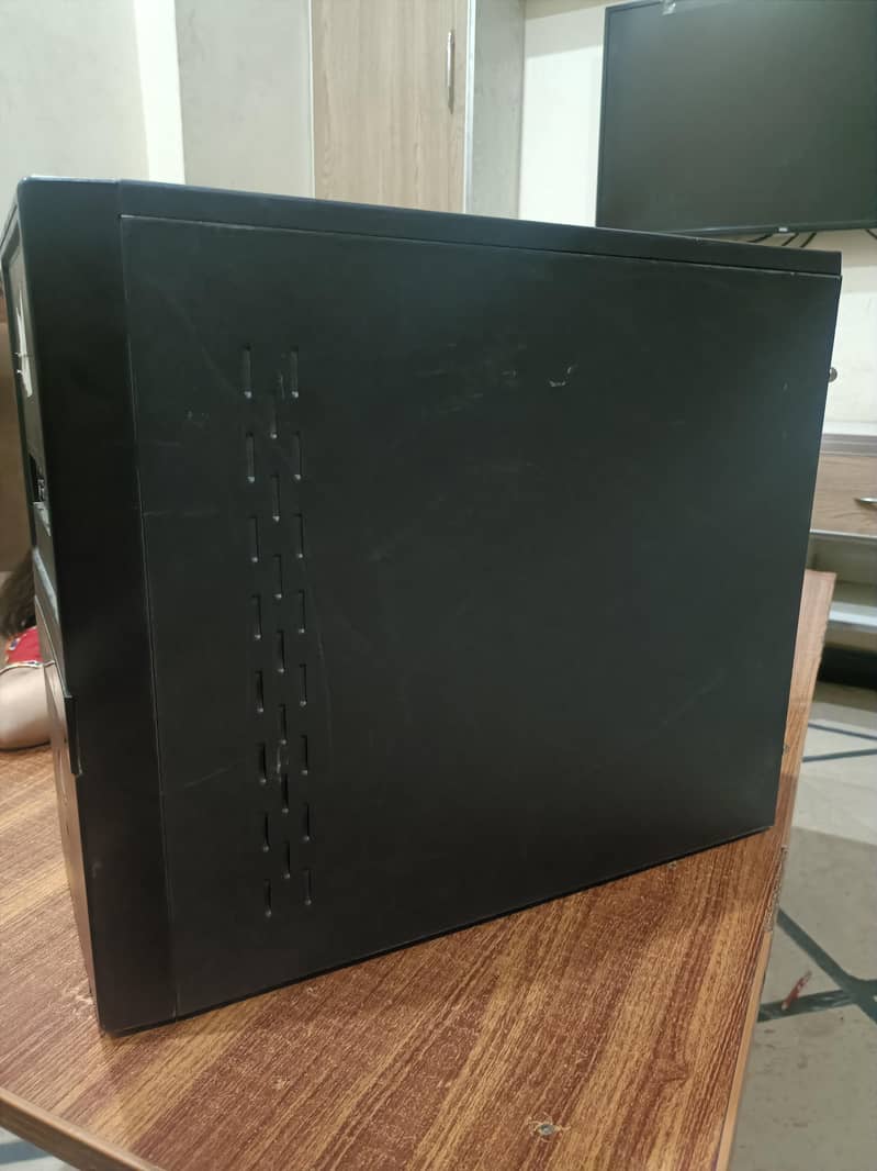 CPU case 10/8 condition only dusting 1