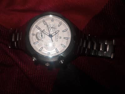 Titan chronogarph qurtaz watch